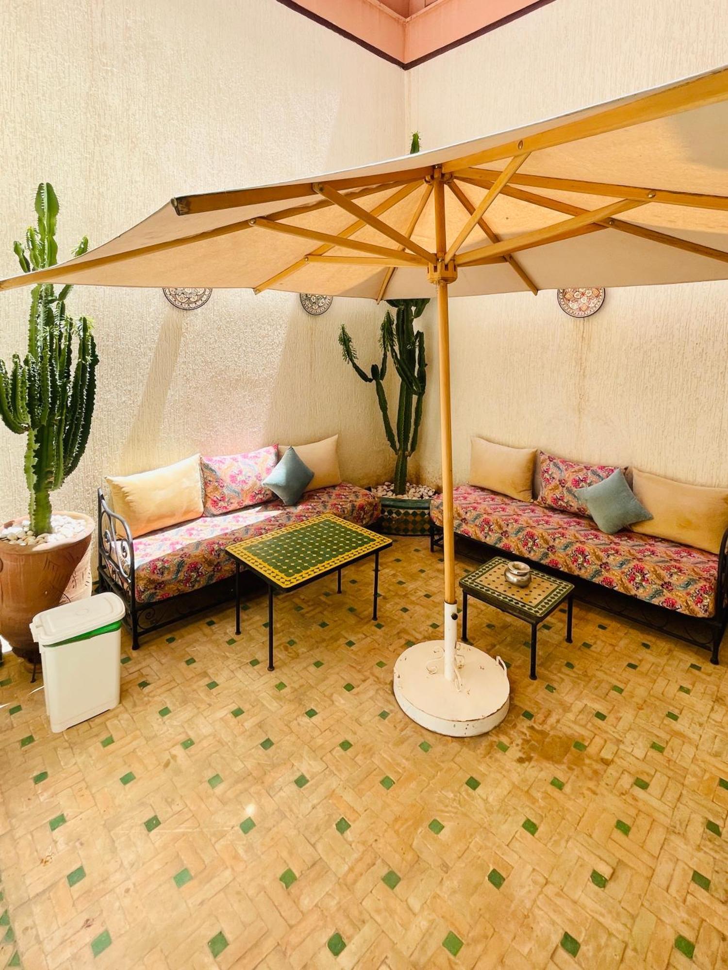 Riad Douirtna マラケシュ エクステリア 写真